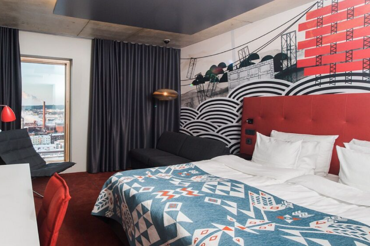 Referenssikuvat/Sokos Hotel Torni Tampere päiväpeitteet-01.png | 1223kb | 1200x800